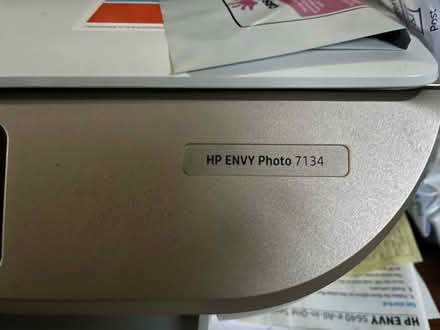 Photo of free Hp printer (not working) (SL6 pinkneys green) #1