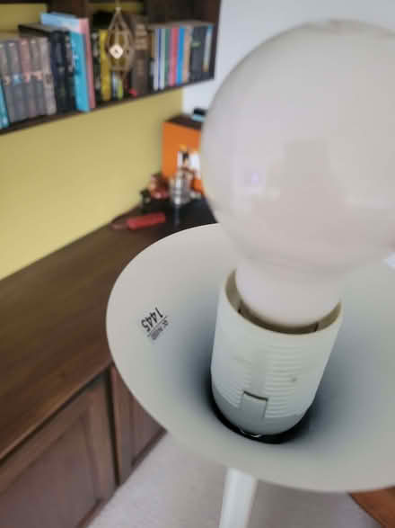 Photo of free White floor lamp (Kew TW9) #3