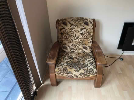 Photo of free Three piece sofa and two chairs (Foots Cray DA14) #2