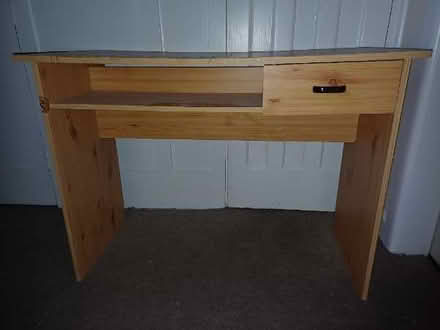 Photo of free Desk (Branksome BH12) #1