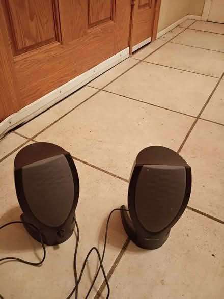 Photo of free Speakers (Birdland) #1