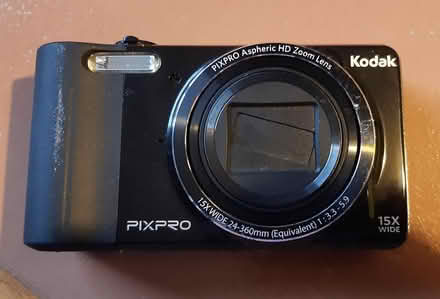 Photo of free 2 digital cameras (Woodseats S8) #4