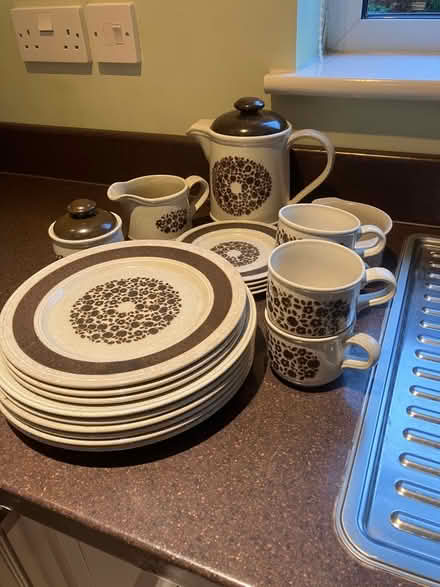 Photo of free Kiln craft ‘demerera’ crockery (Barnard's Green WR14) #1