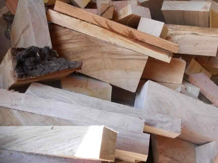 Photo of Picket fence or plank off-cuts (Longden SY5) #1