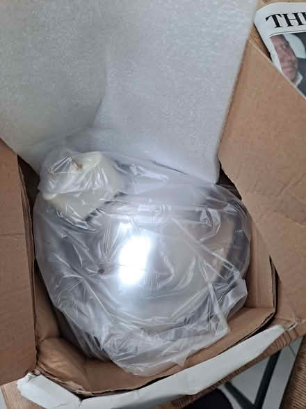 Photo of free unused large spotlight (Walton Manor OX2) #1