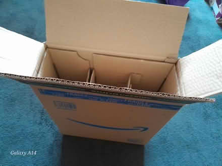 Photo of free strong cardboard box for bottles (St Andrews BS6) #1