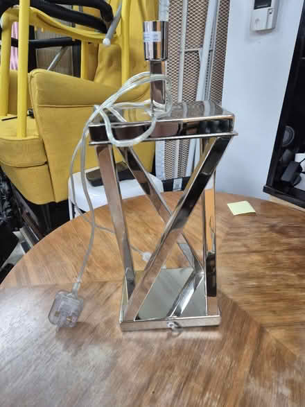 Photo of free Metal lamp stand (W1h 1ju) #1