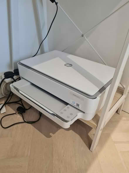 Photo of free Wireless printer - should work (London fields, E8) #2