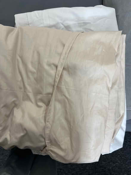 Photo of free Duvet and sheet (20 HA20 ph) #1
