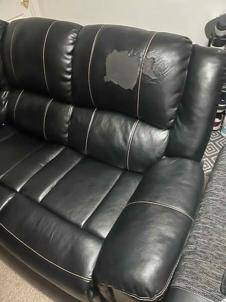 Photo of free Black Leather Sofa - 3 Seater (Stourbridge DY8) #2