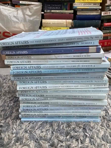 Photo of free Foreign Affairs Magazines (Teddington) #1