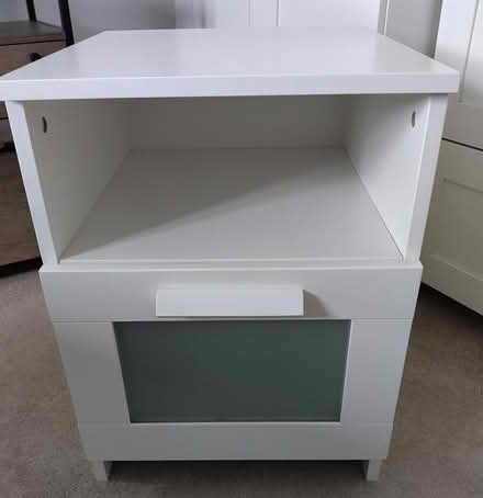 Photo of free White Ikea bedside table (Atherstone CV93FE) #1