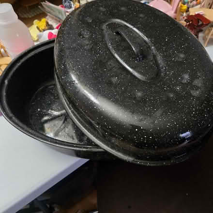 Photo of free Black Oval Pot (Cloverhill 3) #1