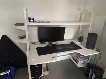 Photo of free White Ikea gaming desk (Tooting Bec) #1
