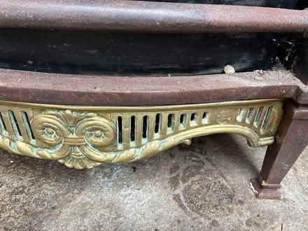 Photo of free Cast iron and brass fire basket (Great missenden HP16 9AA) #3