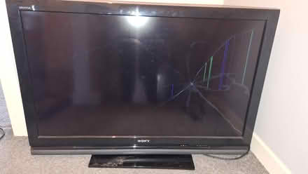 Photo of free Sony Bravia 55" (Windygates KY8) #1