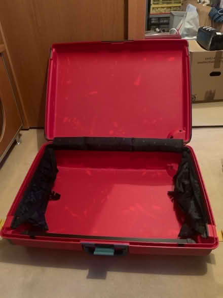 Photo of free Rigid suitcase (Hoddesdon, EN11) #3