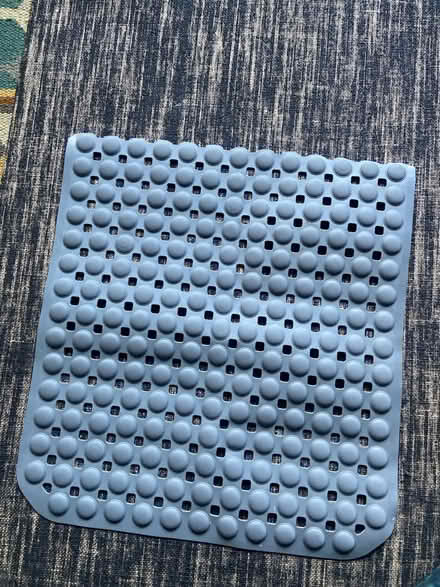 Photo of free Mat for shower (Barnes) #1