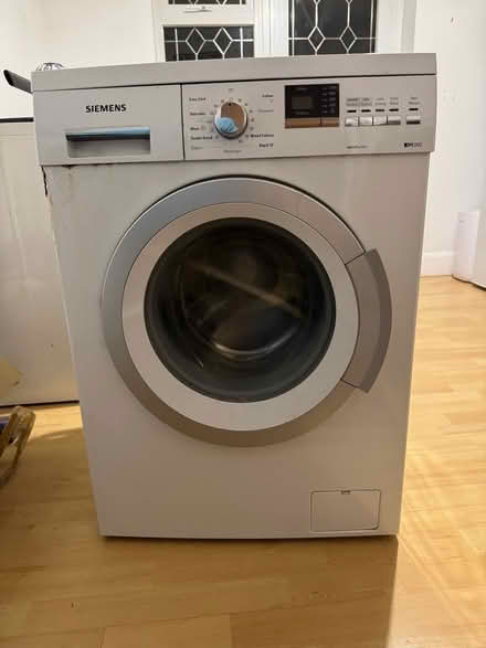 Photo of free Siemens washing machine (Pooley Green TW20) #1