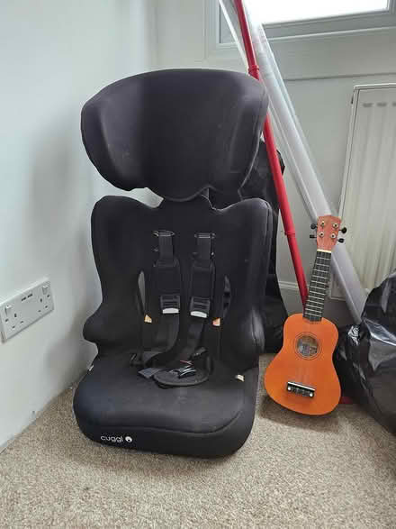 Photo of free Cuggle car seat (East Kilbride G74) #1