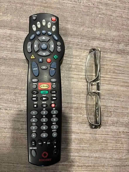 Photo of free Rogers universal remote (Golden Triangle) #1