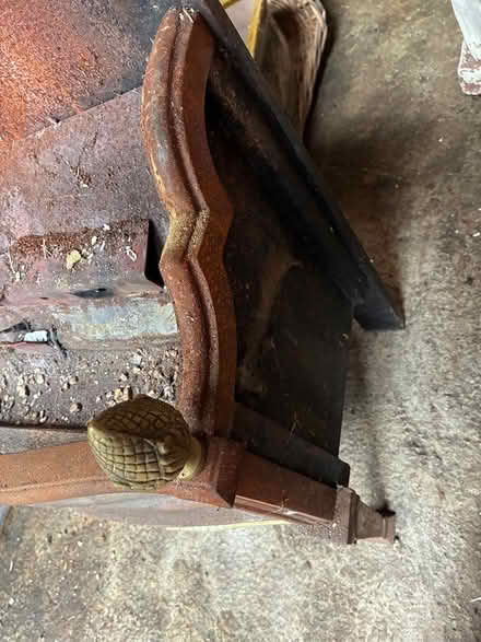 Photo of free Cast iron and brass fire basket (Great missenden HP16 9AA) #4