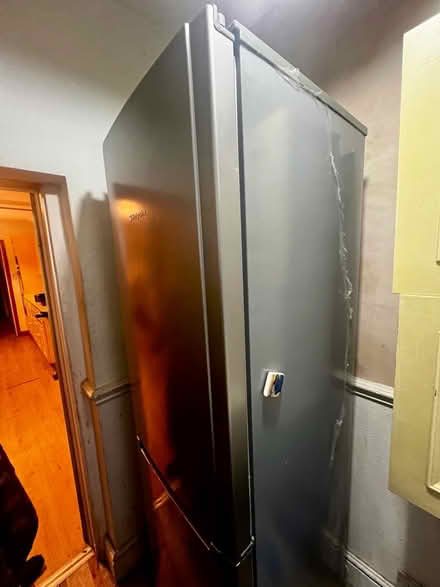 Photo of free Hotpoint Fridge Freezer (W36sn) #3