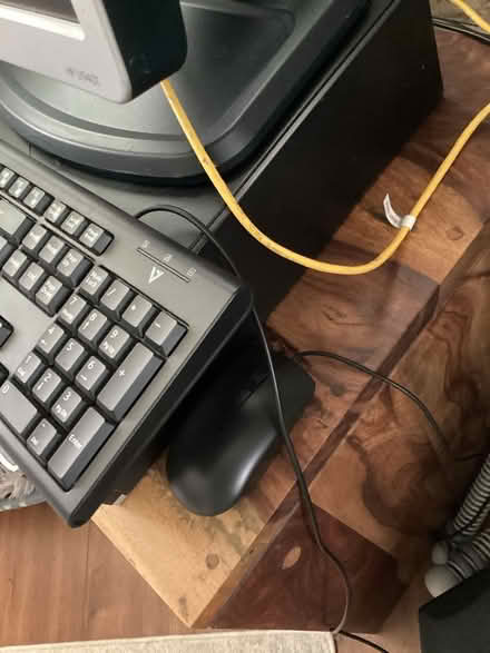 Photo of free Computer and monitor (Bedfont TW14) #3