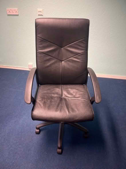 Photo of free Black Swivel Office Chair (Penwortham PR1) #1