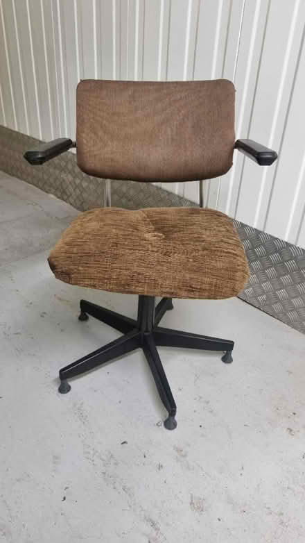 Photo of free 2 study chairs (EH16) #2