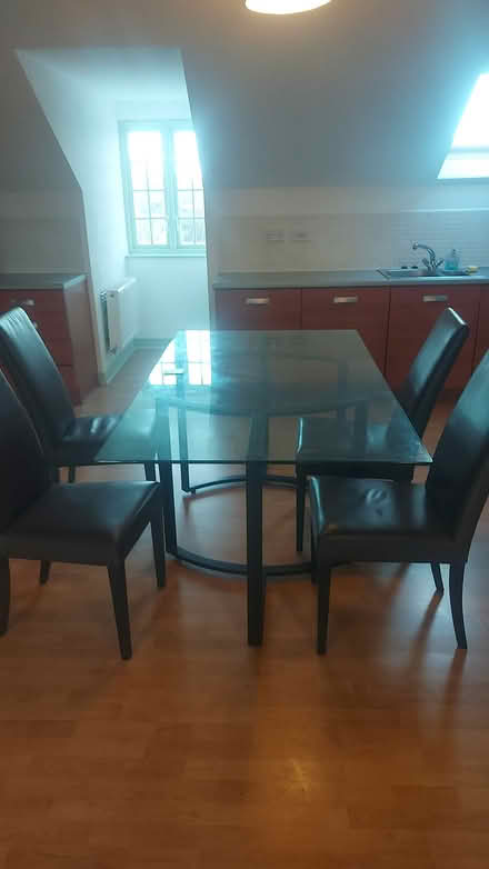 Photo of free Table & chairs (wa5 7xt) #1