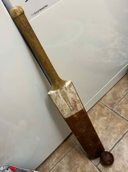 Photo of free Cricket bat (Shirley B90) #1