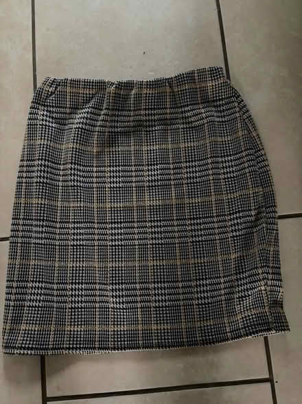 Photo of free New Look Skirt (Westbury BA13) #1