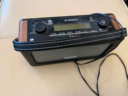 Photo of free Roberts radio (WR6 Leigh) #2