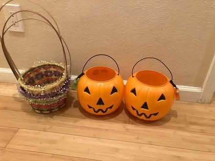 Photo of free Easter baskets, pumpkin baskets (Sunnyvale near Washington Park) #1