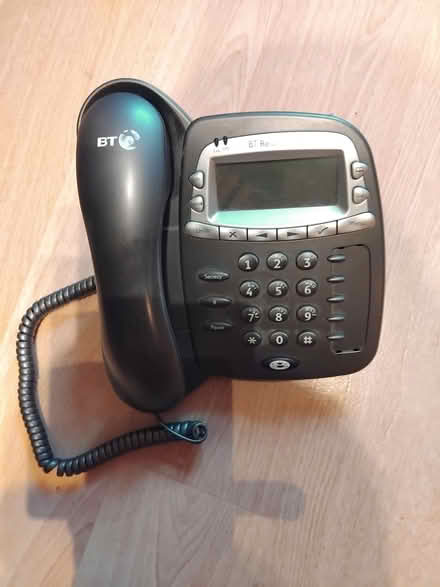 Photo of free Old fashion telephone (islington N1) #1