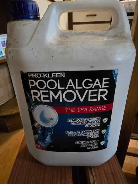 Photo of free algae remover (Keltie Bridge FK17) #1