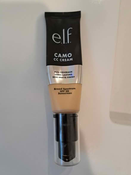 Photo of free E.l.f. camo CC cream Light 240W (Close to Cumberland School) #1