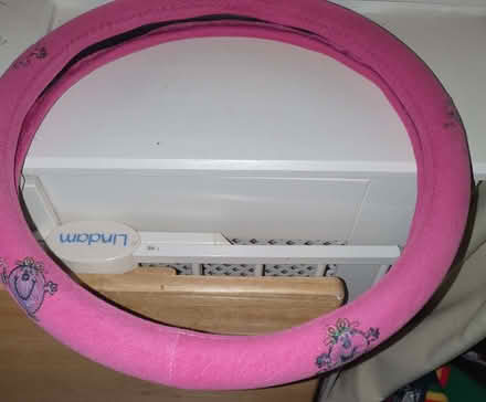Photo of free steering wheel cover PINK LITTLE MISS AND MR MEN (Crown Wood RG12) #2