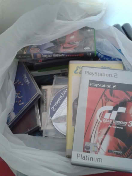 Photo of free Tapes CDs Video Xbox Wii Playstation Games (Lower Earley RG6) #1