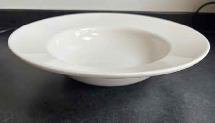 Photo of free Large White Serving Bowl/Dish (Wigston Magna LE18) #2