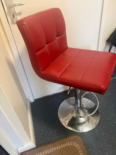Photo of free Bar stool with gas lift (Kingswood BS15) #2