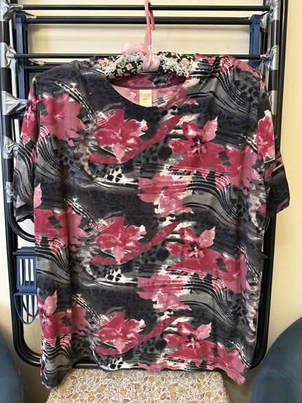 Photo of free Summer/Autumn weight top (Canterbury) #2