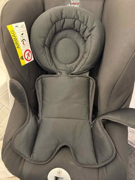 Photo of free Britax Romer Car seat Group 0+/1 Birth to 4 years (Barnes SW15) #4