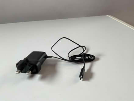 Photo of free Mobile phone charger (Mickleover DE3) #1