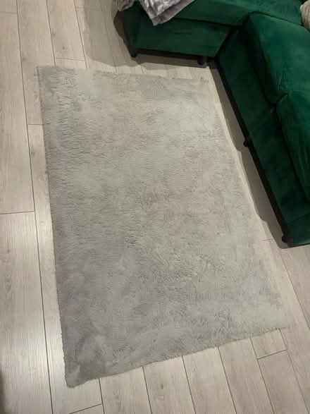 Photo of free Grey rug (W5) #1