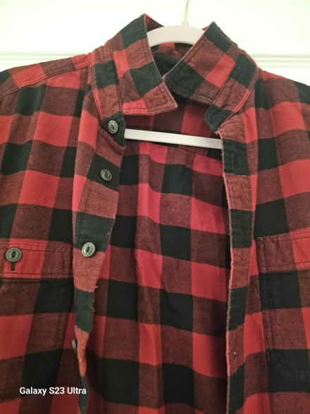 Photo of free Kids’ shirt size Xs (Chertsey) #3