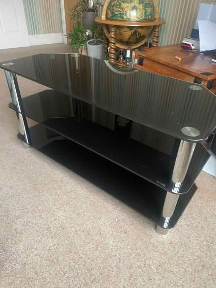 Photo of free Glass tv stand (Blossomfield B91) #2