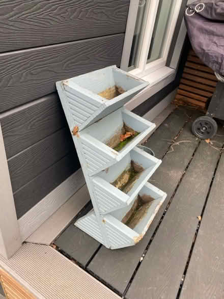 Photo of free Herb planter small (KT9 Chessington) #1