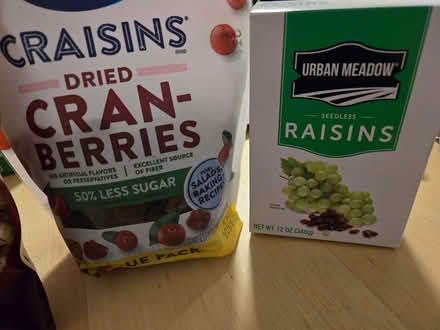 Photo of free New bags - Raisins and craisins (Hell's Kitchen/Midtown West) #1